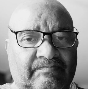 Meet your Posher, Toney